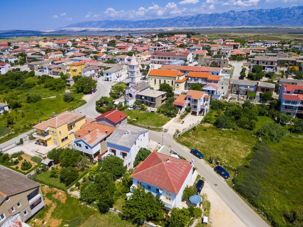 Apartments Milka Povljana Exterior foto